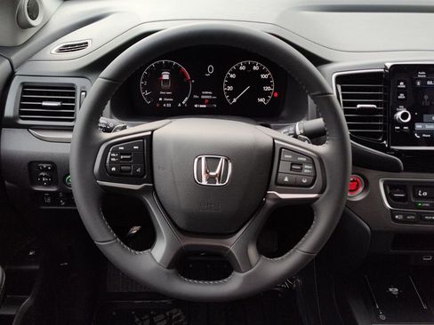 New 2026 Honda Ridgeline Sport image 8