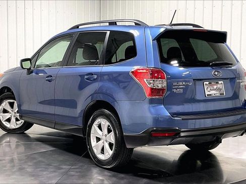 Used 2015 Subaru Forester 2.5i Limited AWD/4WD image 12