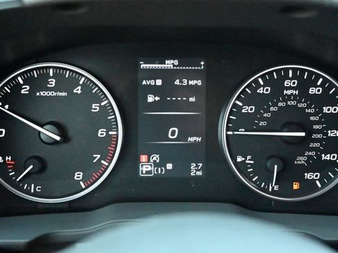 New 2025 Subaru Crosstrek 2.5i Limited image 32