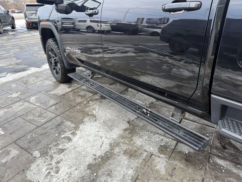 Used 2024 GMC Sierra 2500 AT4 w/ AT4 Premium Plus Package image 34
