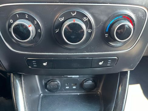 Used 2014 Kia Sorento LX AWD/4WD image 19