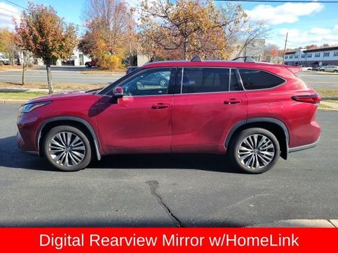 Used 2022 Toyota Highlander Platinum image 8