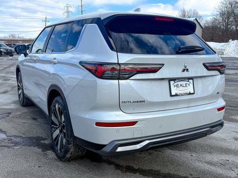 New 2026 Mitsubishi Outlander SE AWD/4WD image 5