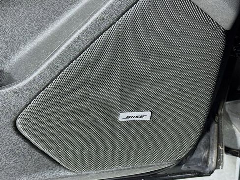 Used 2020 Cadillac XT6 Premium Luxury w/ LPO, Floor Liner Package image 18