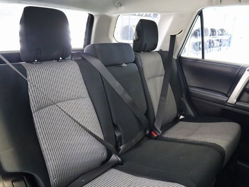 Used 2014 Toyota 4Runner SR5 image 28