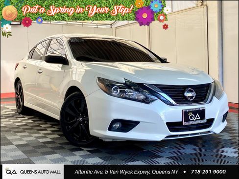 Used 2017 Nissan Altima 2.5 SR w/ Midnight Edition Package image 1