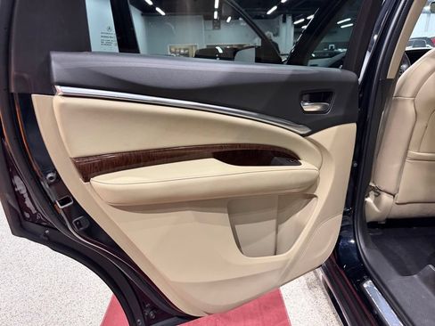 Used 2019 Acura MDX SH-AWD image 23