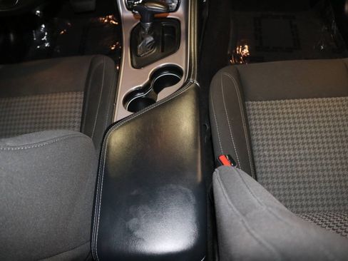 Used 2023 Dodge Challenger SXT RWD image 68