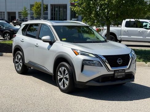 Certified 2023 Nissan Rogue SV w/ SV Premium B Package AWD/4WD image 3