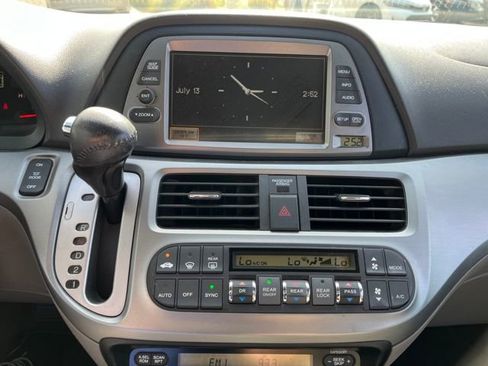 Used 2010 Honda Odyssey EX-L image 9