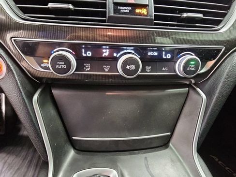 Used 2022 Honda Accord Sport image 19