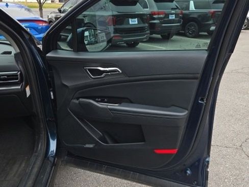 Certified 2023 Kia Sportage SX Prestige image 28