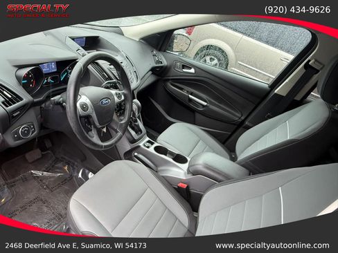 Used 2015 Ford Escape SE AWD/4WD image 14