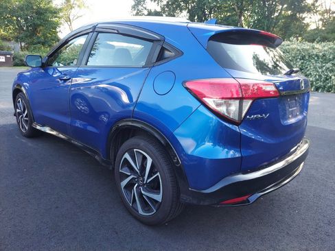 Used 2019 Honda HR-V Sport image 4