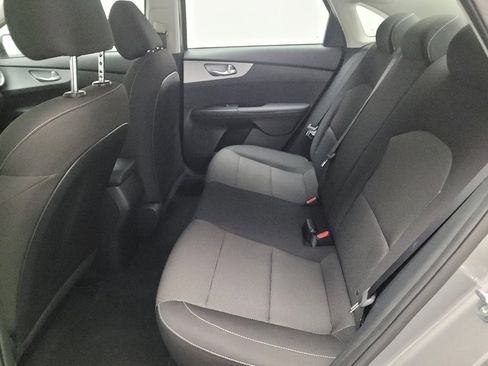 Used 2024 Kia Forte LXS w/ LXS Technology Package image 18