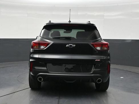 Used 2023 Chevrolet TrailBlazer RS w/ Sun and Liftgate Package FWD image 4