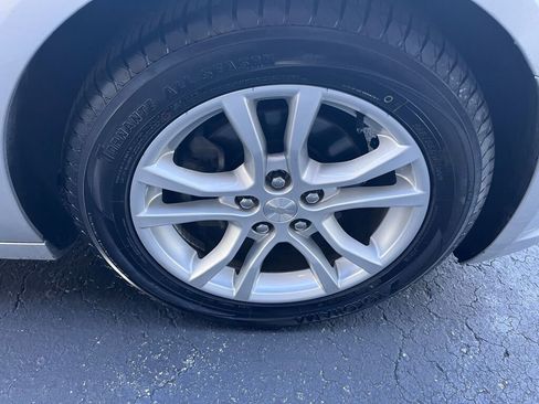 Used 2015 Chevrolet Camaro LT image 28