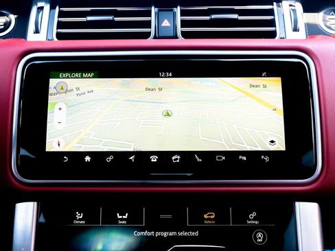 Used 2021 Land Rover Range Rover Autobiography AWD/4WD image 28