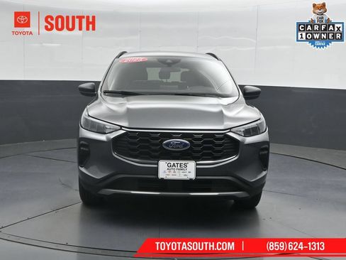 Used 2025 Ford Escape ST-Line AWD/4WD image 5