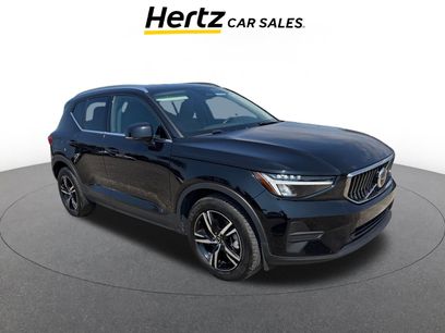 Used 2024 Volvo XC40 B5 Core