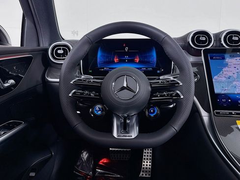 New 2026 Mercedes-Benz GLC 43 AMG 4MATIC image 4