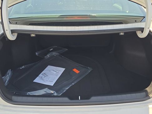 New 2026 Kia K4 FWD image 10