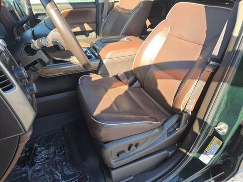 Used 2015 Chevrolet Silverado 1500 High Country w/ High Country Premium Package image 33
