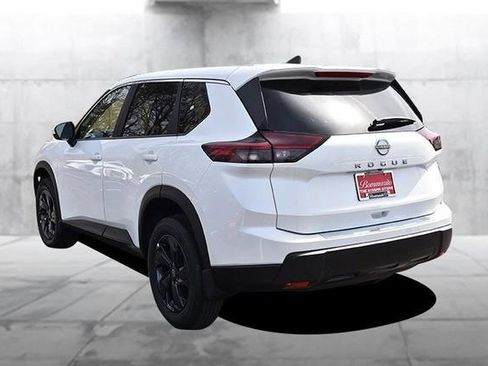 New 2026 Nissan Rogue SV image 7