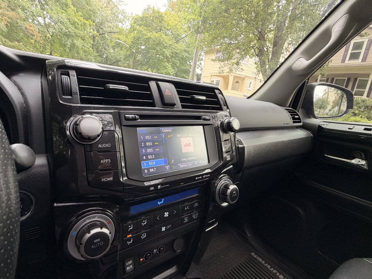 Used 2019 Toyota 4Runner Limited AWD/4WD image 16