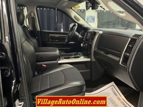 Used 2016 RAM 1500 Sport w/ Black Ram 1500 Sport Group AWD/4WD image 37