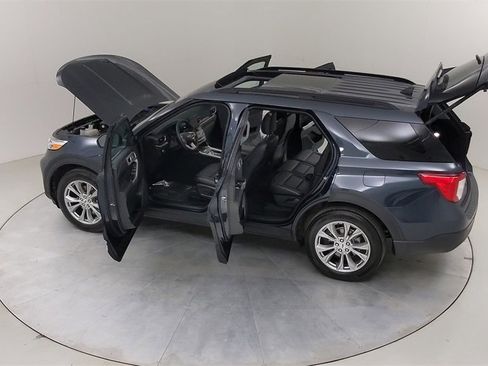 Certified 2023 Ford Explorer XLT w/ Equipment Group 202A image 56