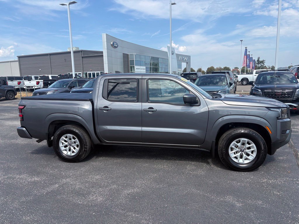 Used 2024 Nissan Frontier SV w/ Technology Package RWD image 4