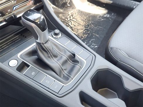 New 2026 Volkswagen Jetta SE image 15