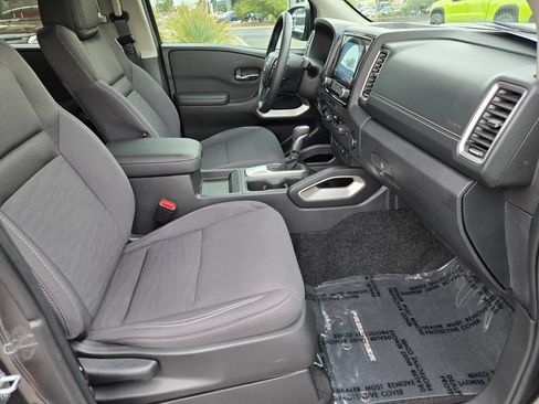 Certified 2023 Nissan Frontier SV w/ SV Convenience Package AWD/4WD image 25
