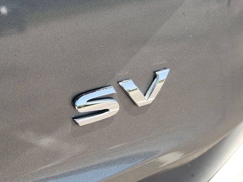 Used 2023 Nissan Rogue SV FWD image 8