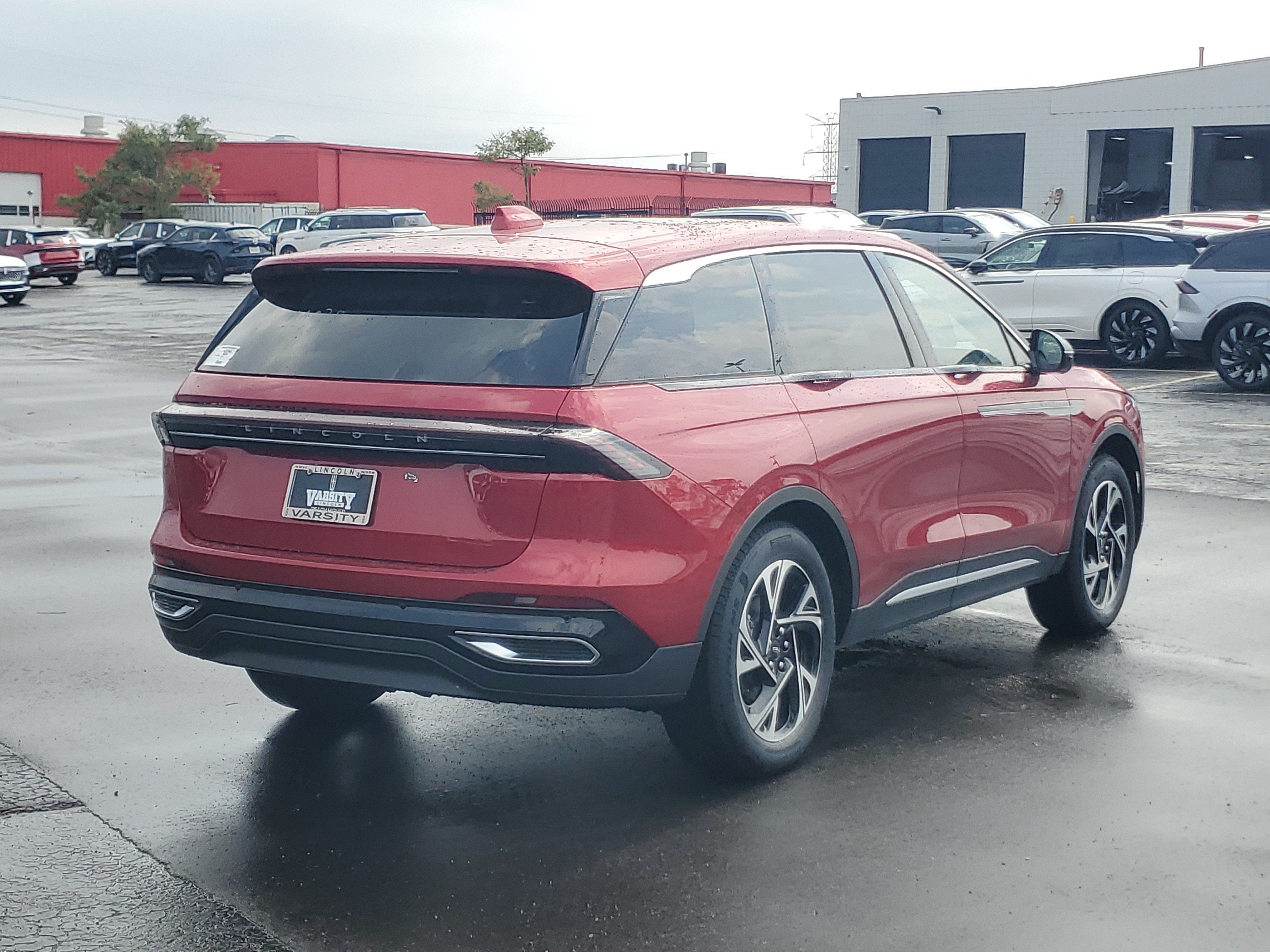 New 2026 Lincoln Nautilus Premier w/ Equipment Group 102A AWD/4WD image 4