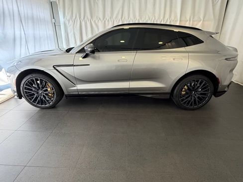 Used 2023 Aston Martin DBX 707 AWD/4WD image 2