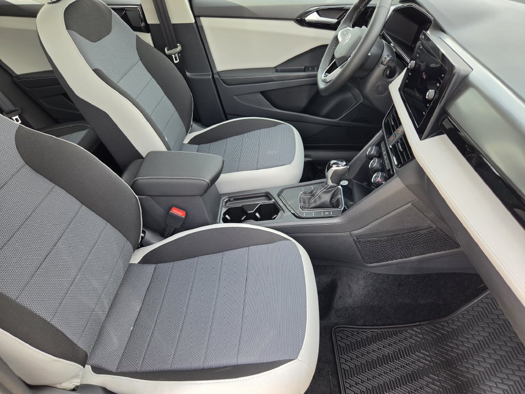 New 2027 Volkswagen Taos S FWD image 12