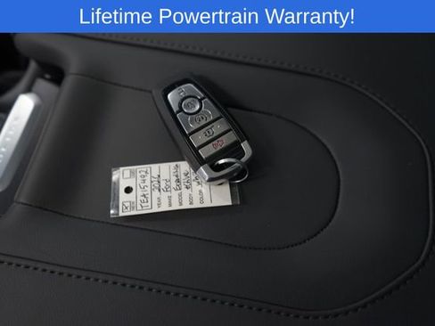 New 2026 Ford Expedition Active image 26