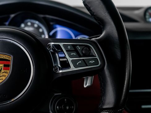 Used 2022 Porsche Cayenne Turbo image 52