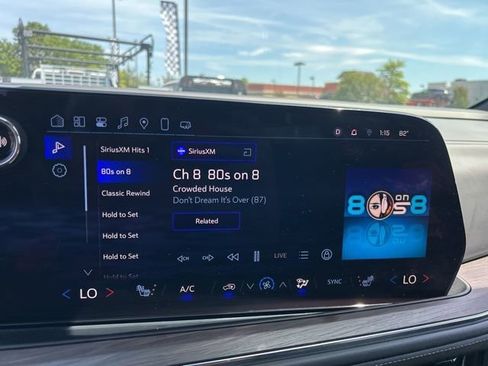 Used 2025 Chevrolet Tahoe LT AWD/4WD image 24