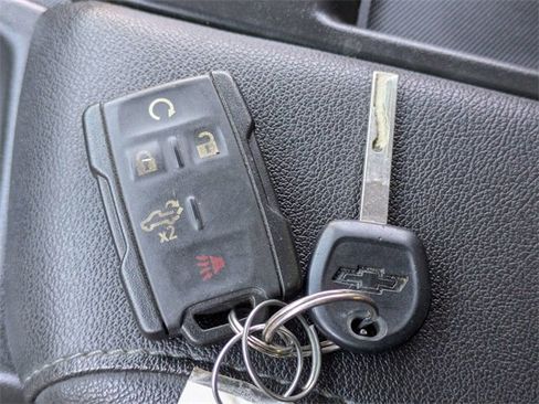 Used 2022 Chevrolet Silverado 1500 Custom w/ Safety Confidence Package image 25