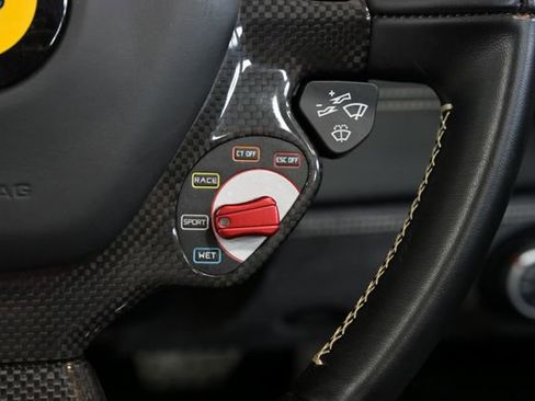 Used 2018 Ferrari 488 Spider image 46