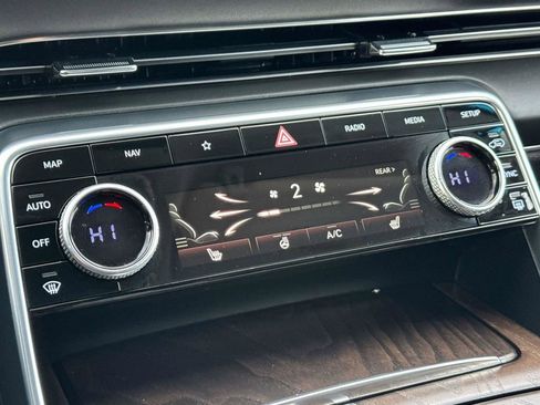 Used 2024 Genesis GV80 2.5T image 14