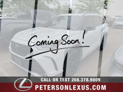 Used 2023 Toyota Highlander XSE AWD/4WD image 1