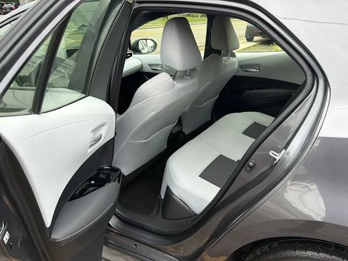 Used 2023 Toyota Corolla SE FWD image 27