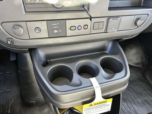 New 2025 Chevrolet Express 2500 w/ Driver Convenience Package image 5