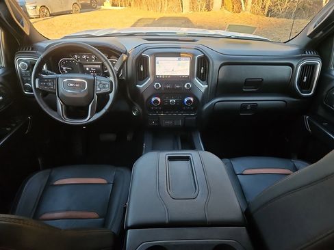 Used 2019 GMC Sierra 1500 AT4 image 6