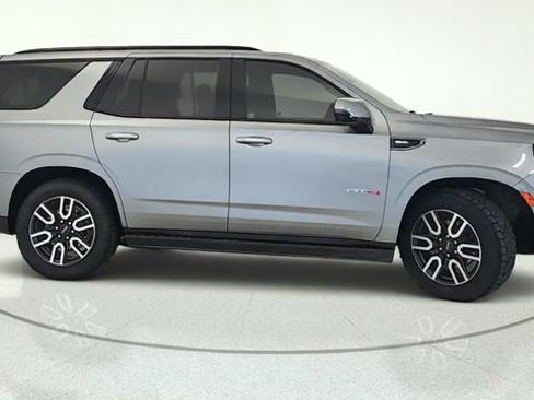 Used 2024 GMC Yukon AT4 w/ AT4 Premium Plus Package AWD/4WD image 7