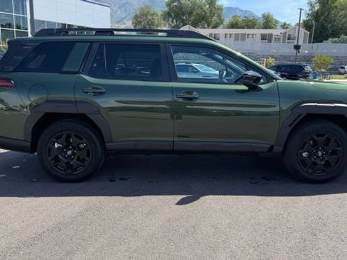 Used 2026 Subaru Outback Limited AWD/4WD image 2